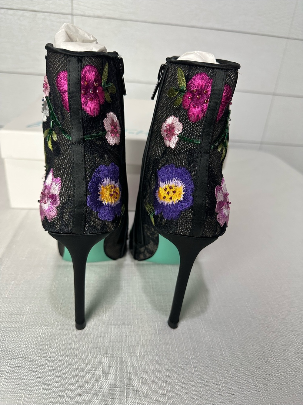 Betsey Johnson Anita Knox Bootie Size 5.5 - Picture 10 of 13